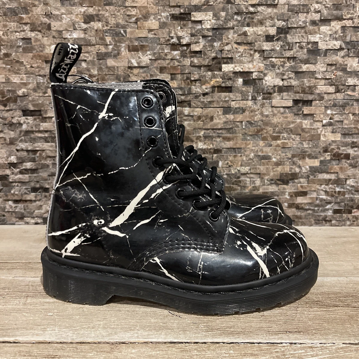 Dr.Martens Pascal Marble Boots 1460 Womens Sz 6 Patent Leather Black White 298