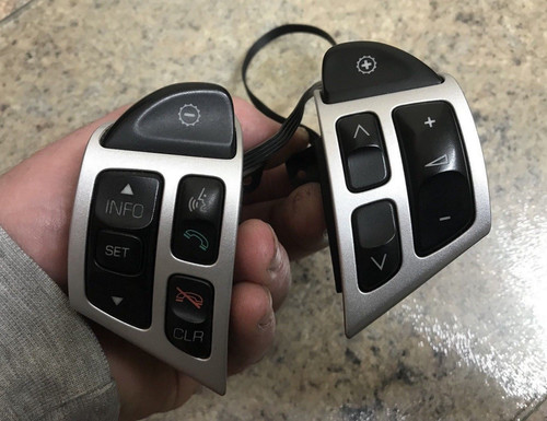 Cadillac BLS Lenkradsteuerung mit Schaltung & Audio 12760486