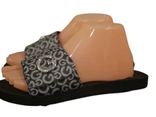 NEW WOMENS GUESS BLACK WHITE TIVVA SLIDES ADJUSTABLE STRAP G LOGO  6, 7, 8, 9 10