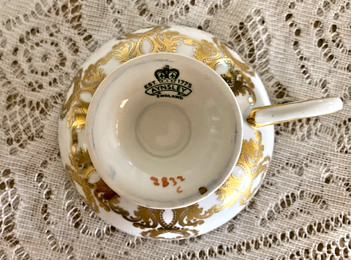 VTG Aynsley English Bone China Cup & Saucer, Cobalt Blue, Gold w