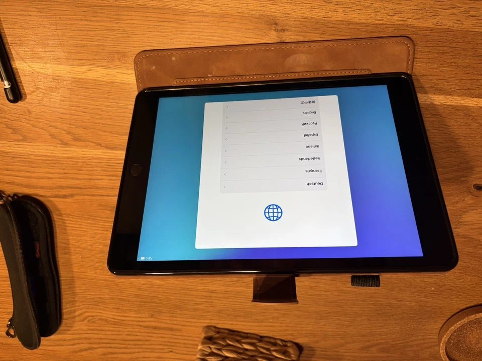 iPad 7. Generation (Modell A2197) 32GB Spacegrau - Bild 4 von 4