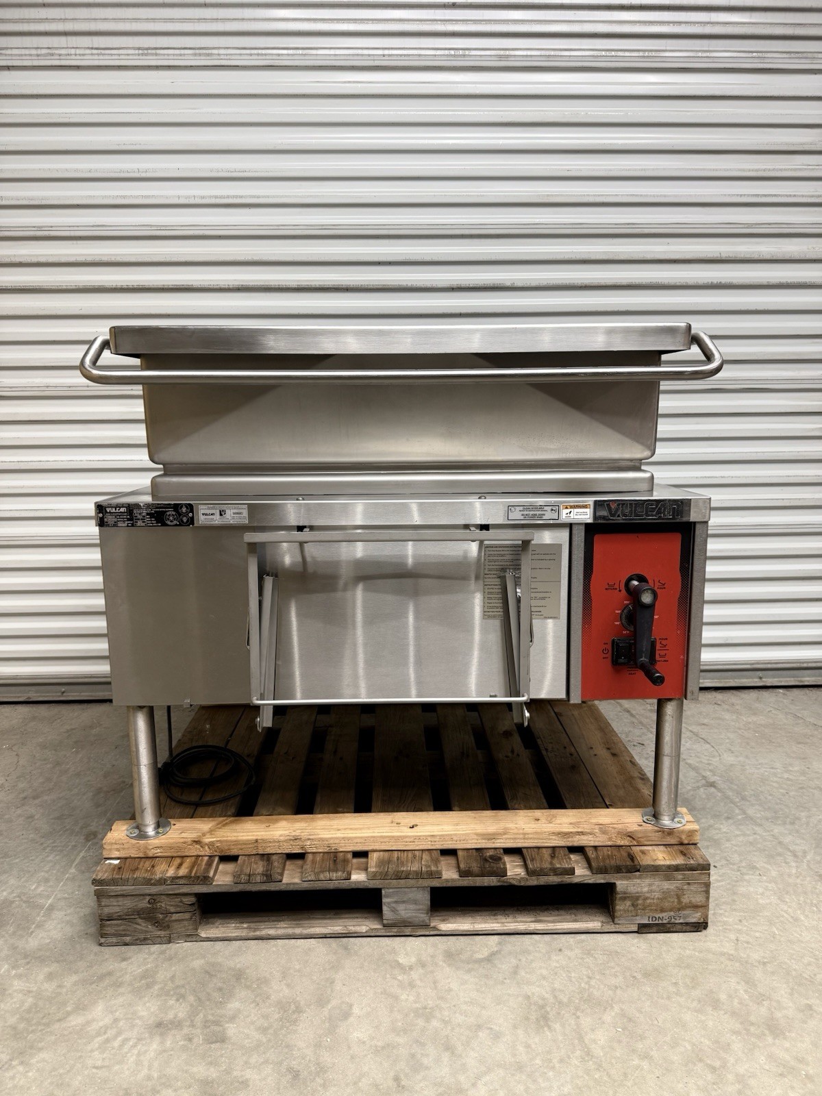 Completely Refurbished Vulcan VG40 40-Gallon Gas Tilt Skillet – Free Shipping!