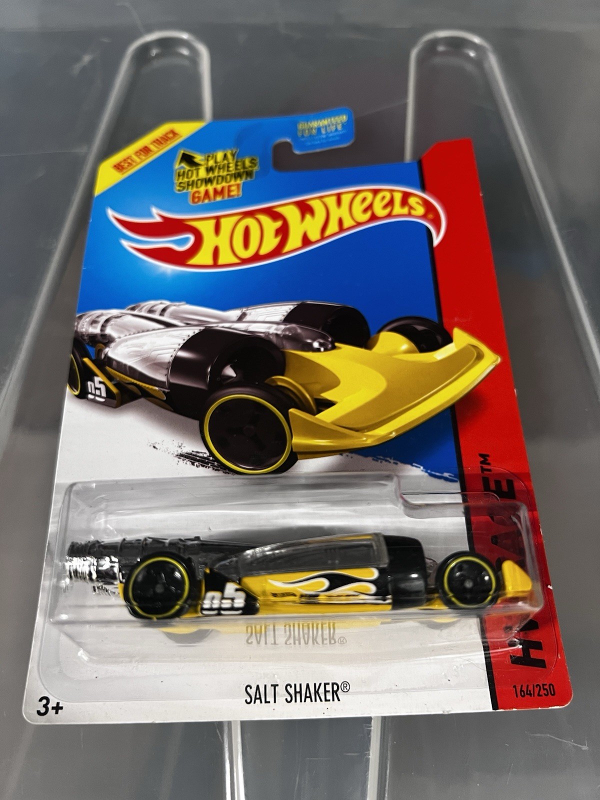 HOT WHEELS SALT SHAKER, Yellow; 2015 HW Race Series 164/250