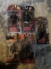 The Walking Dead Autographs Come to Life 21