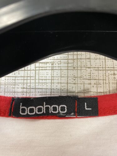 Boo Hoo White with Red "Stay Bad Ass" Lettering Size large - Picture 4 of 4