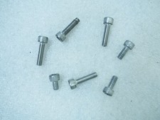 KIT VITI TAPPO SERBATOIO SUZUKI  GSX-R GSXR 600 750 SRAD K1 K2 K3 2001 2002 2003