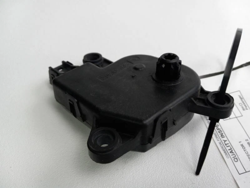 2003 - 2010 道奇 3500 交流电加热器吹风机门动作器 — 第 4/4 张图片