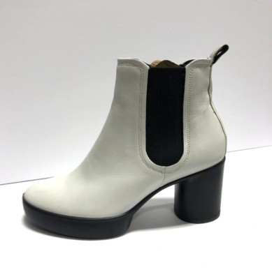 ECCO Womens Shape Sculpted Motion 55 Chelsea White Boot EU40 M US9