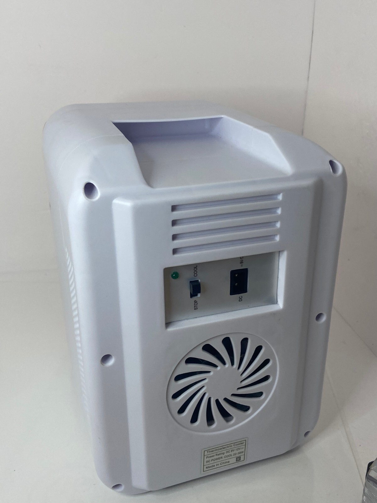 🥝 Vanity Skincare Fridge Pink Outlines Skincare Makeup