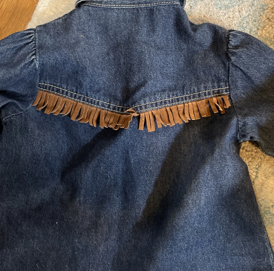 CHAQUETA LE TOP NIÑA TALLA 3TJEAN CON FLECOS DE CABALLOS EN LA ESPALDA Foto 3 de 3