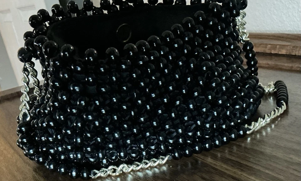 Bolso de mujer vintage con cuentas duras negro y plateado hecho para Magid Foto 4 de 4