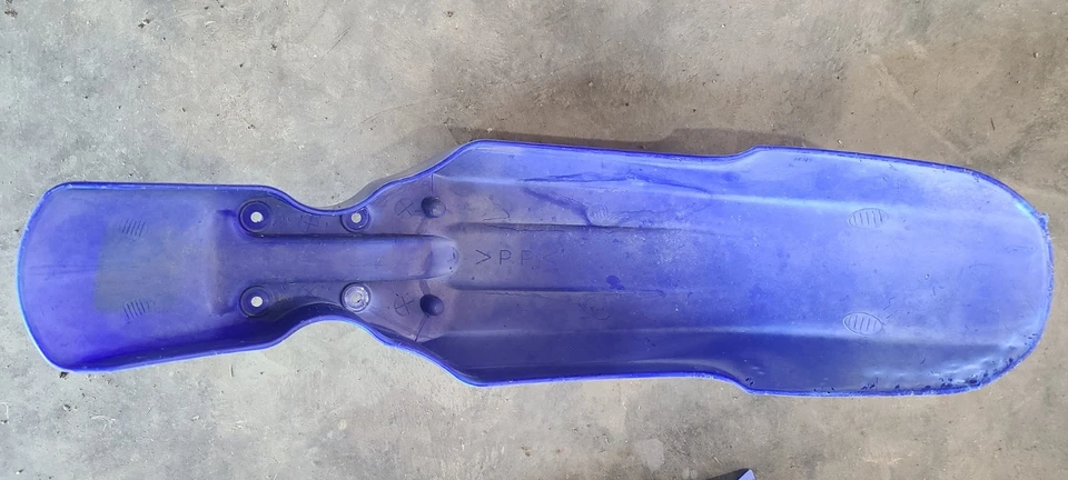 Guardabarros delantero y trasero usado 2002-2008 para una Yamaha TTR 125 Foto 3 de 4