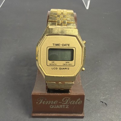 Vintage Mens Digital Wristwatch with Quartz Movement NEEDS BATTERY
