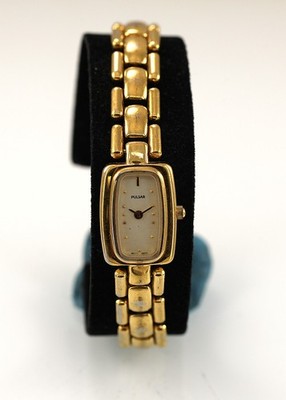 Pulsar Damen Armbanduhr Gold Edelstahl Wasserdicht Quarz Batterie Cream