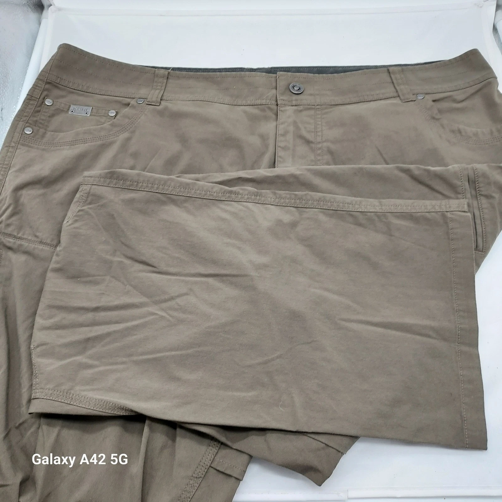Kuhl Mens Vented Hiking Pants Brown 42x34 Outdoor Trekking Cargo Trousers-
Opens in a new window or 