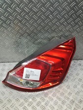 Rückleuchte rechts  Ford Fiesta VI (JA8) Heckleuchte rechts 688233