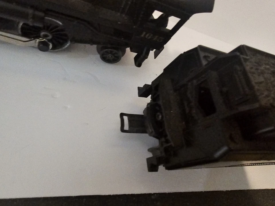 Lionel 4-4-2 Pennsylvania 1645 W/smoke - Image 3 of 4