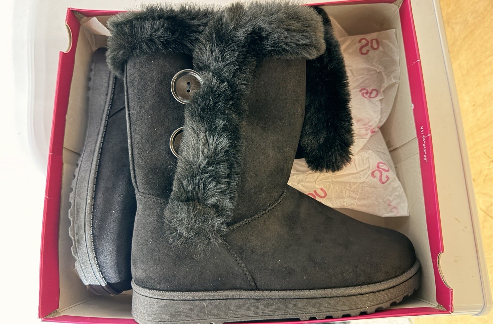 SO Abigail Women's Black  Slip-on Faux-Fur Winter Boots Size 9, RB535