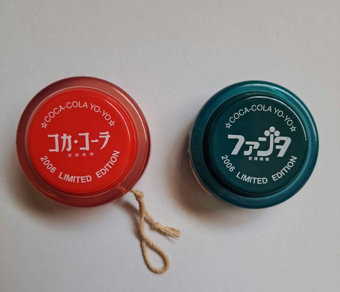 Coca-Cola & Fanta YoYo Set Rojo y Azul Edición Limitada Usado WWD