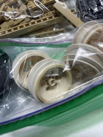 LEGO Creator Expert: Volkswagen Beetle (10187) - Retired Used, Rare