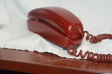 Telephones General. WE Red Trimline Push Button Telephone. Not Working 