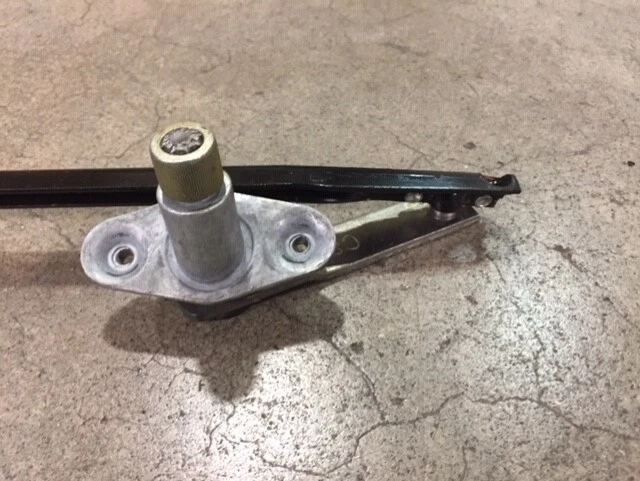 Chevrolet GMC G3500 G30 1993-1996 carcasa y enlace ASM con Wip 4939200 - nuevo OEM Foto 2 de 2