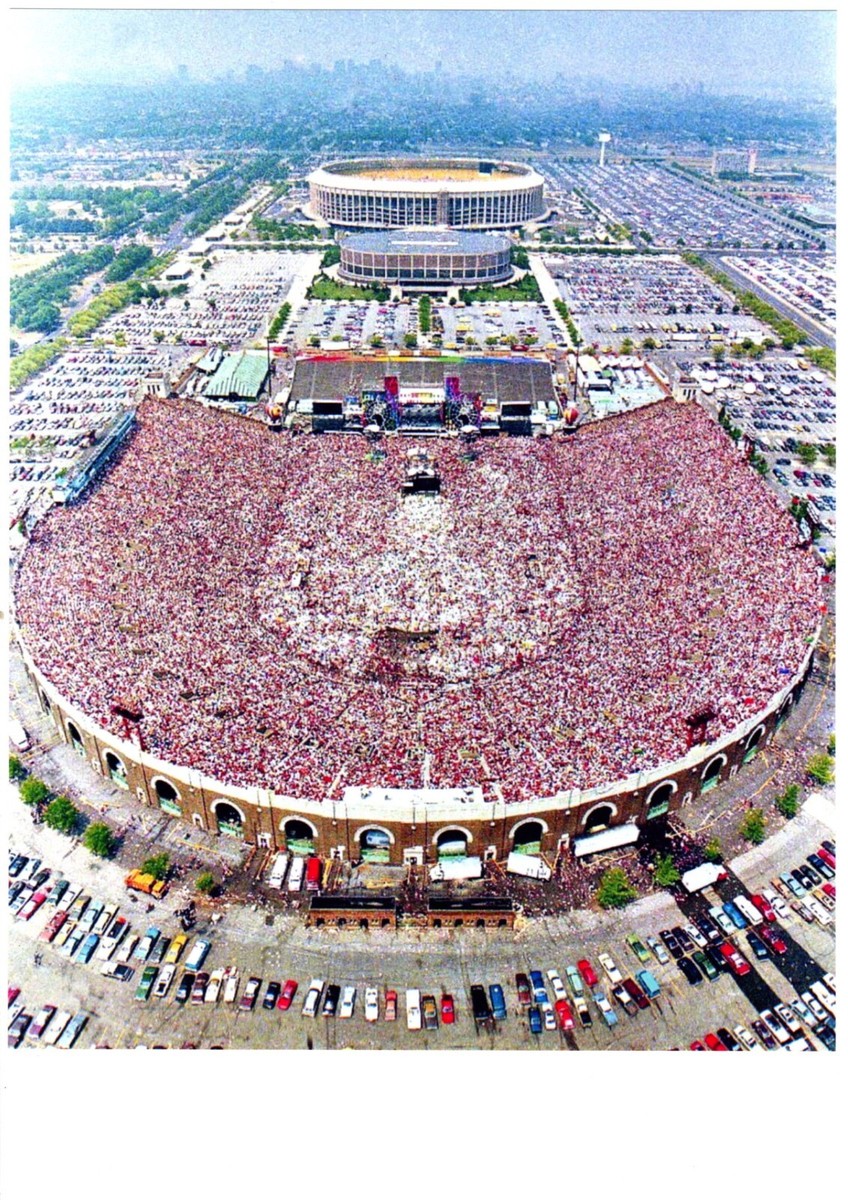 VETERANS STADIUM JFK THE SPECTRUM PHILADELPHIA 8X10 PHOTO SPORTS