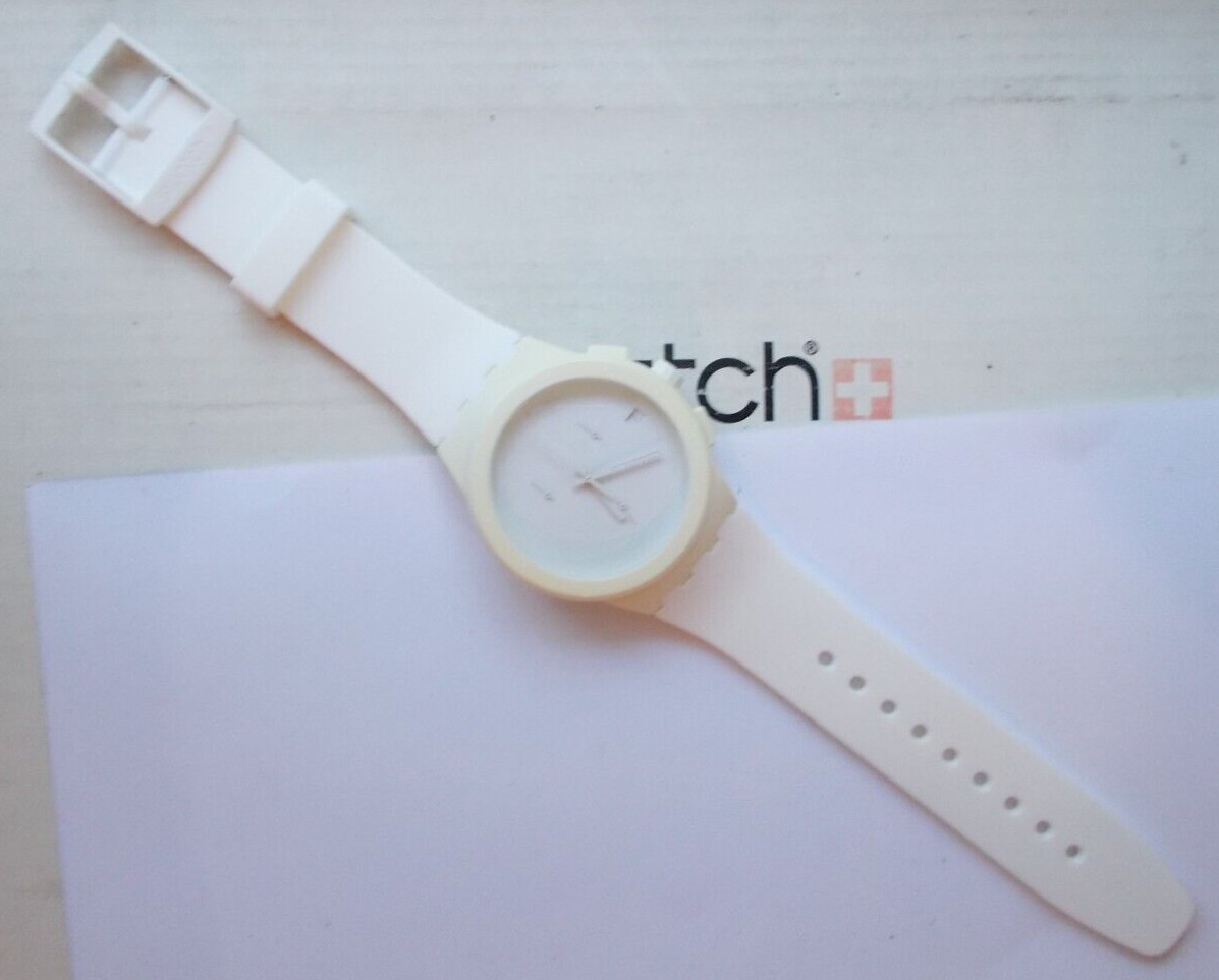 SWATCH CHRONO PLASTIC " BASIC WHITE "   PRISTINE … - image 1