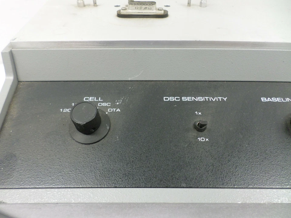 Du Pont 912 Differential Scanning Calorimeter 912003-901 *PARTS*VINTAGE* - Image 3 of 4