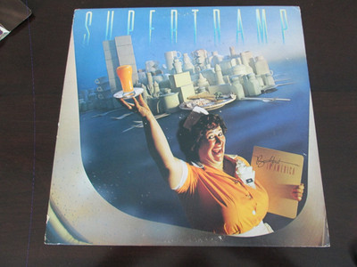 Supertramp - BREAKFAST IN AMERICA - A&M (SP-3708) LP -plays vg HEAR SAMPLE