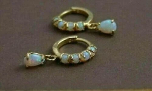 Brincos femininos de opala simulada de pera 3 quilates folheados a ouro amarelo 14K - Imagem 2 de 3