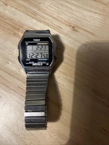 Vintage Timex Men’s Indiglo Classic Digital Watch Tested Working