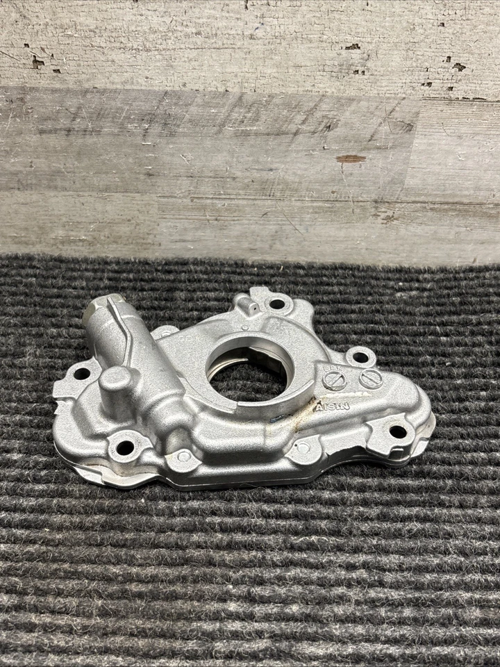 Bomba de aceite de motor Aisin OPT-044 para Chevrolet Prizm Pontiac Vibe Toyota 1,8 L Foto 3 de 4