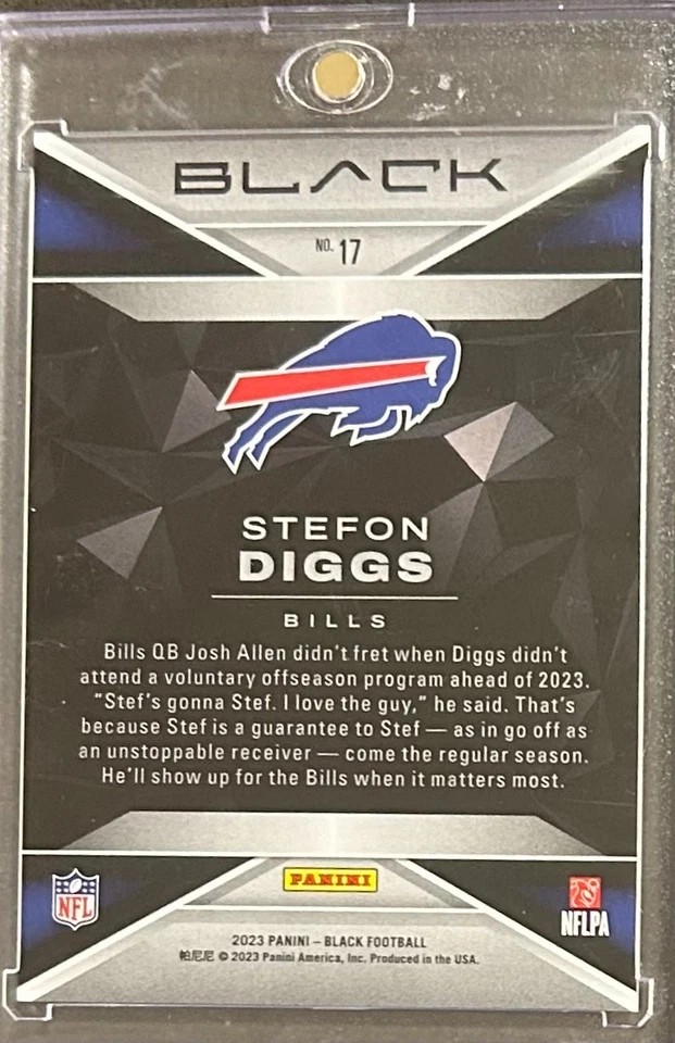 2023 Panini Black Football Stefon Diggs #17 Emerald /15 - Image 2 of 2