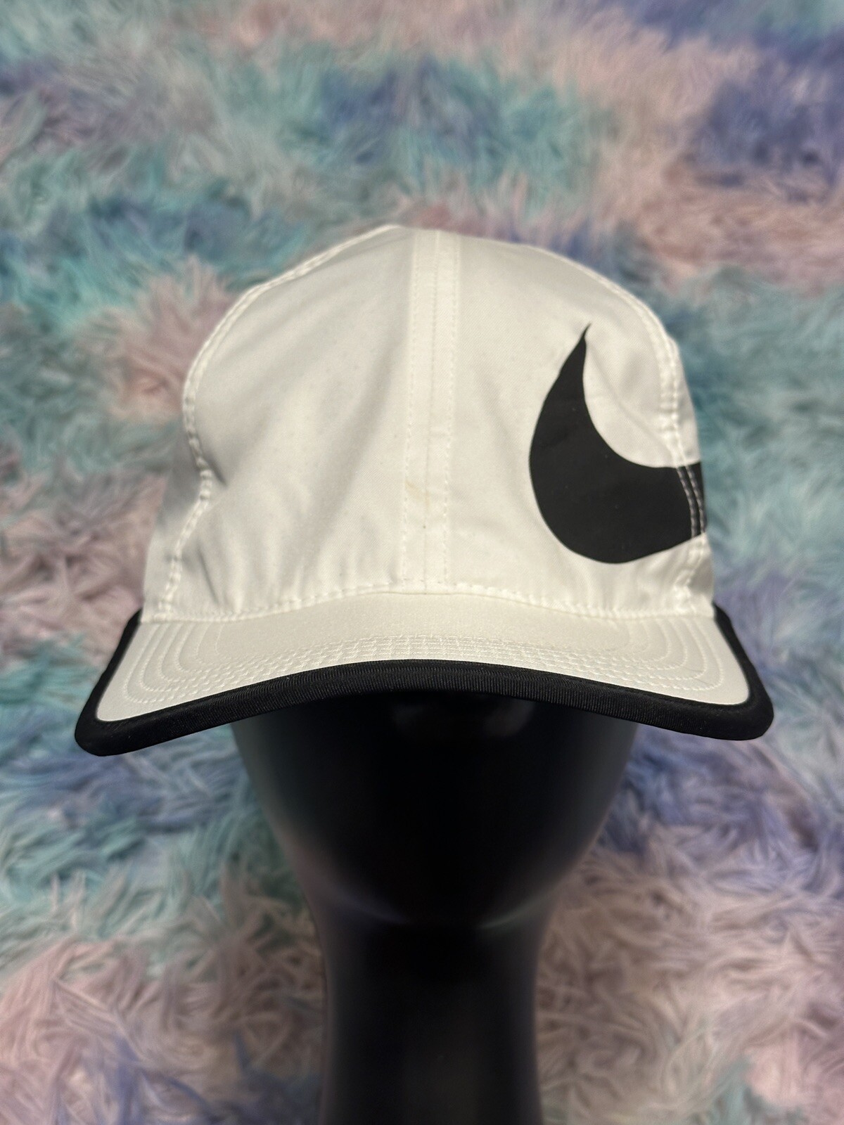 Nike Feather Light Strapback Hat with Big Swoosh - Aerobill for Running Hiking Men White