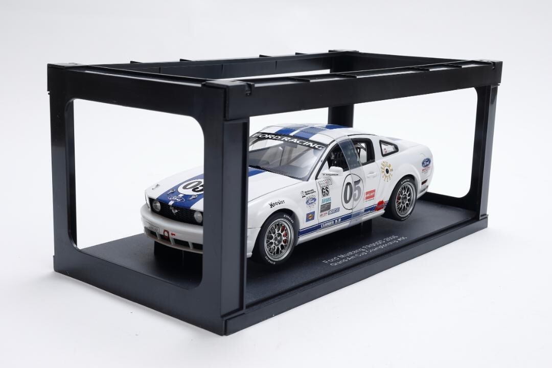 AUTOart 1/18 Ford Mustang FR500C 2005 Grand-Am Cup AUTOart 1/18 Ford Mustang FR500C 2005 Grand-Am Cup