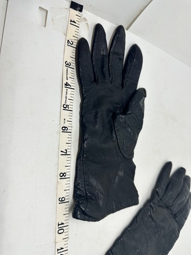 Black Leather Womans Winter Gloves Size M Knit Lining Warm Comfortable - Picture 6 of 6