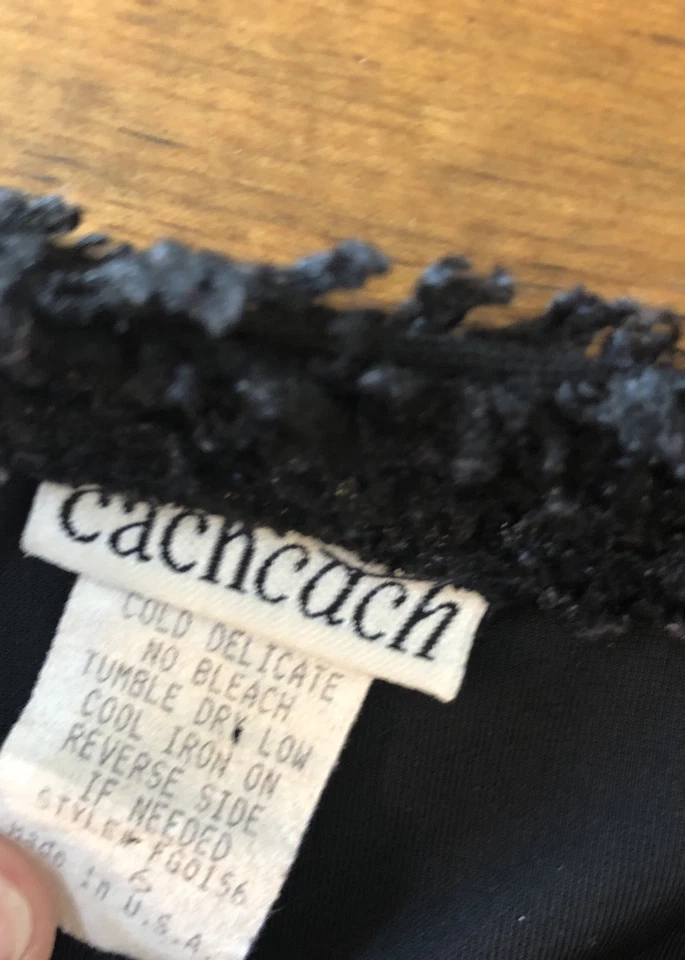 Vestido Pullover CachCach Negro Terciopelo Con Caniche Cosido Manga Larga Niñas Talla 6 Foto 4 de 4