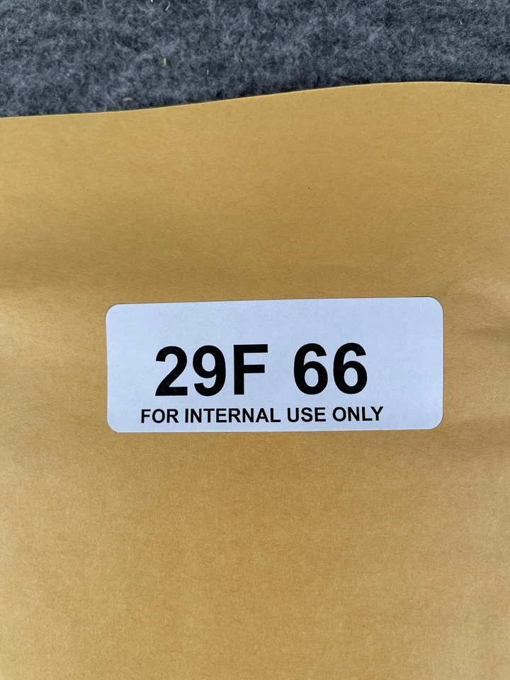 Lote de 4 sombras de ojos mate Maybelline Color Tattoo 24H Eye Stix 451 I Am Giving Foto 3 de 3