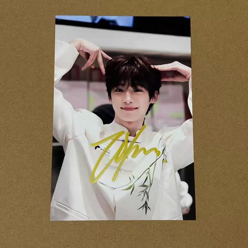 Revenged Love Zi Yu Wu Suowei Autographed Signed Photo Collection - Picture 8 of 19