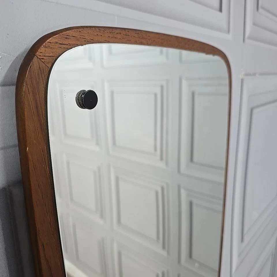 Retro Vintage Mid Century Modern Wall Mirror - Danish Teak Hanging Wooden Frame - Image 3 of 4