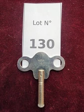 Vintage Clock Key Size 4 – India Made – Brass & Steel Wind-Up Key – Pre-owned