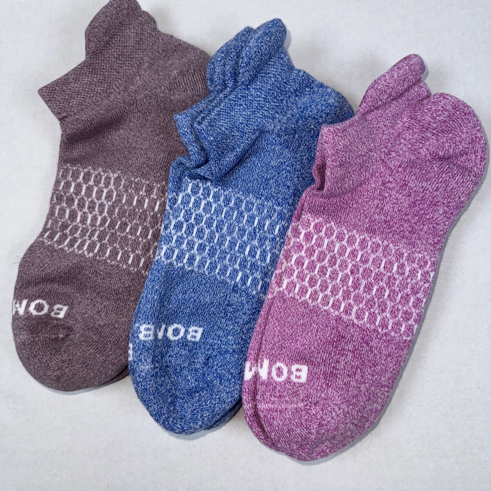 BOMBAS 3 Pairs Pink-Purple-Blue Women Honeycomb Ankle Socks Size Medium