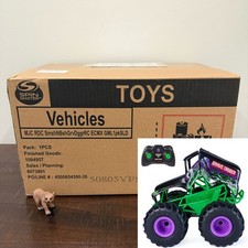 Monster Jam Smash Bash Grave Digger Remote Control Vehicle 1:15 Monster Truck