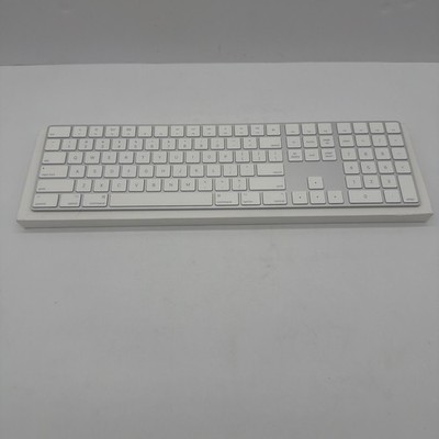 Apple A1843 Wireless Keyboard w/ Numeric Keypad MXCJ3LL/A Bluetooth