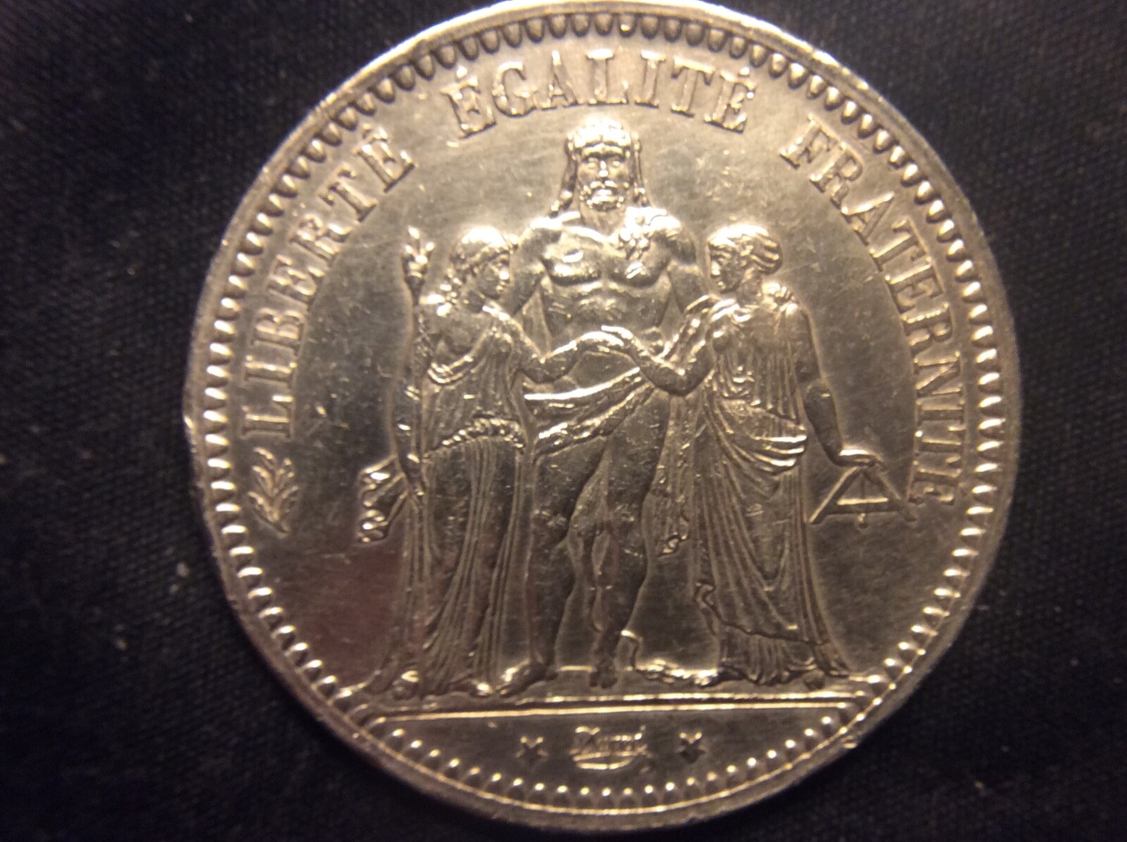 Picture 2 of 4