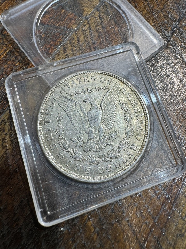 E pluribus Unum 1921 One Dollar Coin US Collectable Retails for: $1200 ...