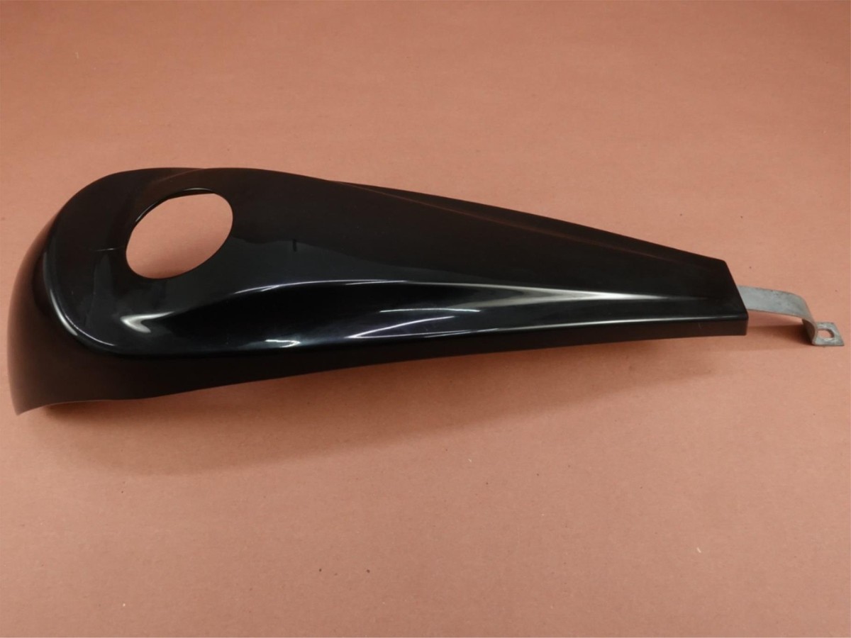 ハーレー　ツーリングモデル用　ダッシュ　コンソール　ブラック　KURYAKYN 2014-2018 Harley Davidson FLHXS Street Glide Kuryakyn Black Dash