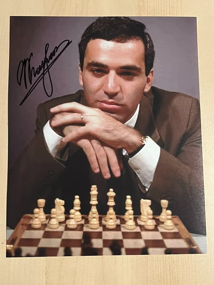 GARRY KASPAROV HAND SIGNED 8x10 PHOTO AUTOGRAPHED CHESS GRANDMASTER  CHAMPION COA