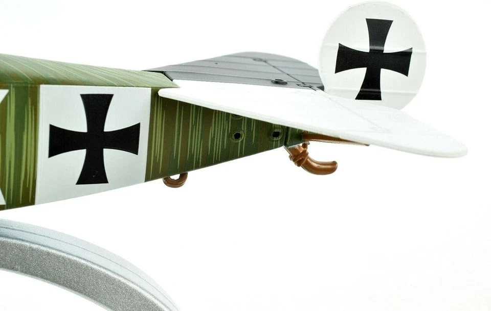 Corgi 1/48 AA38306 Fokker Dr.I Triplane Air Streit Force Jasta 2, 'Fritz' Kempf - Immagine 3 di 4